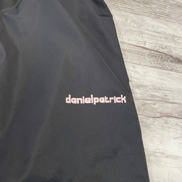 S - Daniel Patrick Luxury Parachute Track Pants - Picture 3 of 4
